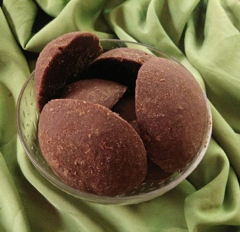 Khejurer Patali Gur (Date Palm Jaggery)